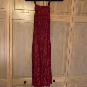 Lulus burgundy bodycon mini lace dress